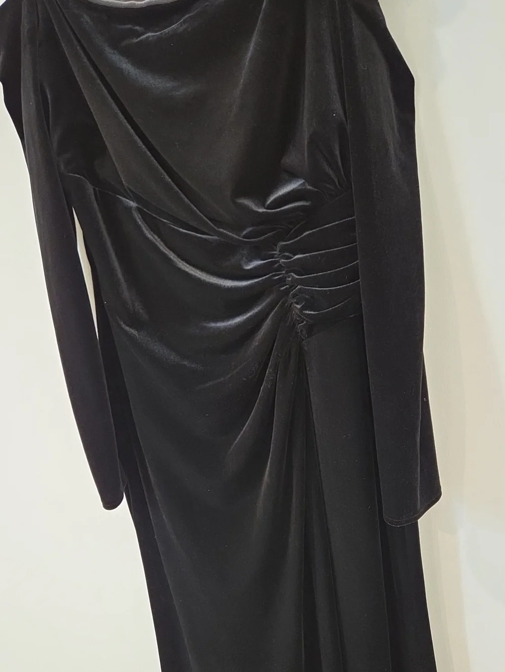 Xscape Black Velvet Off-Shoulder Maxi Dress Faux Wrap With Long Slit NEW Size 14